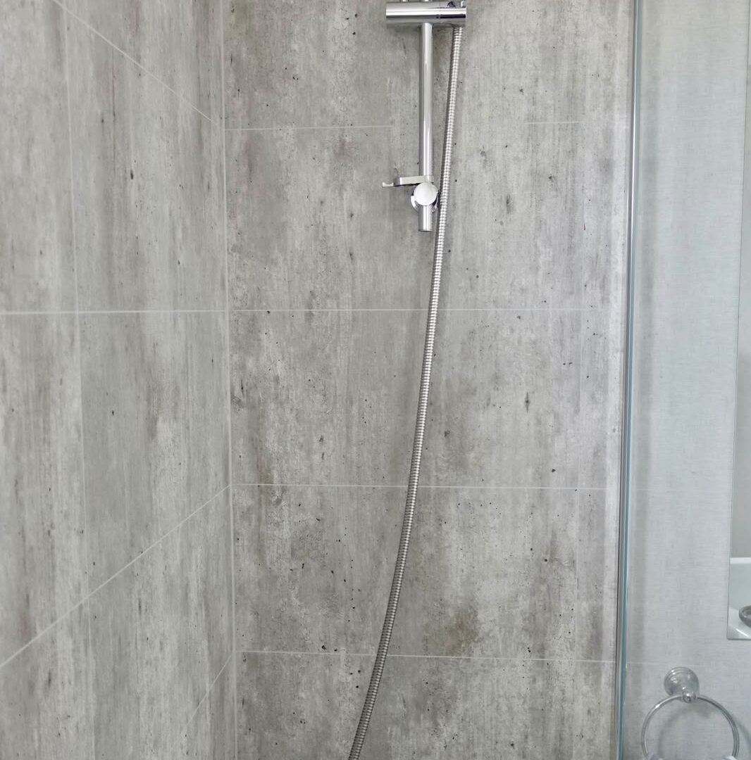 Main bath 1